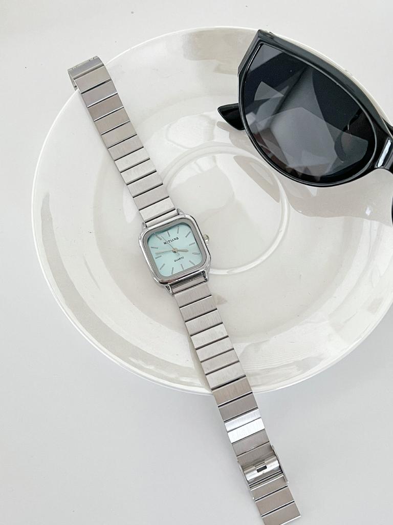 Simple Square Watch Women'S Fashion Light Luxury Exquisite Niche Trend Female College Student Women'S Watch