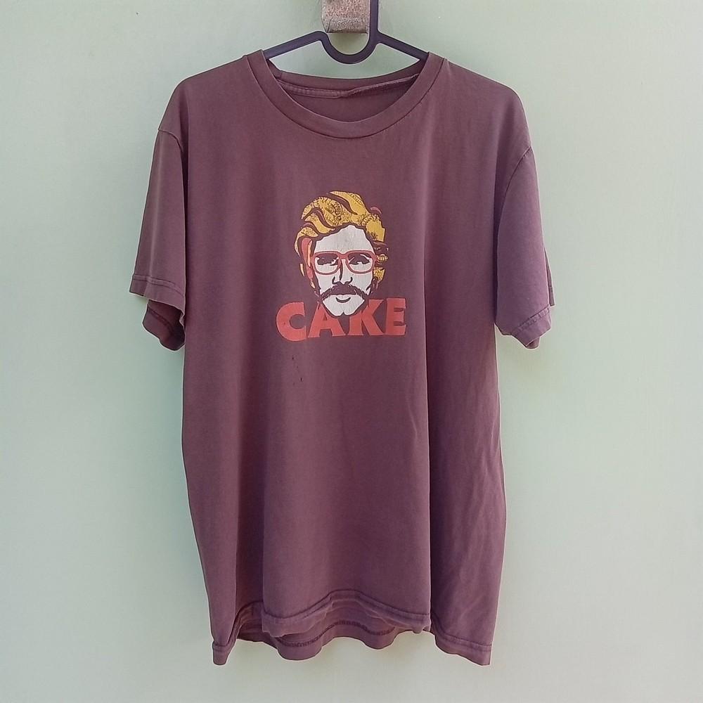 

Vintage CAKE Band Maroon Color Shirt Unisex Concert S to 5XL MQ389 Unisex T-Shirt M
