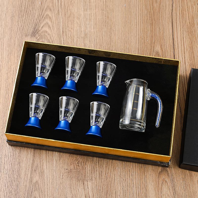 Household light luxury Baijiu cup gold foil wine dispenser spirit cup gift box set crystal cup shelf wholesale