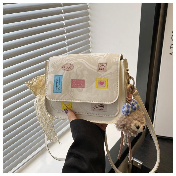 Women's Bag 2025 Spring New Simple Niche Design Fashionable Personality Foreign Style Literary Single Shoulder Crossbody Small Square Bag