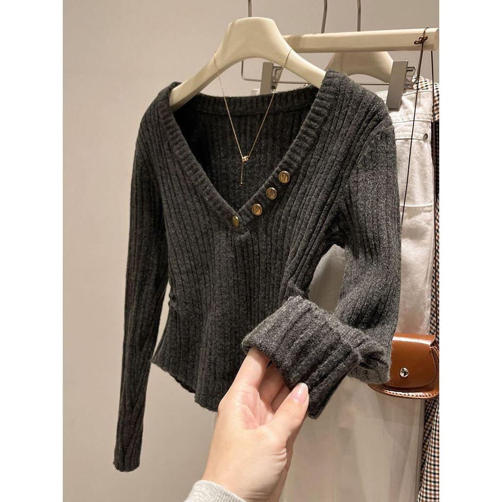 Elegant V-neck Slim Pullover Sweater - New Winter Style, All-Match French Long-Sleeve Top