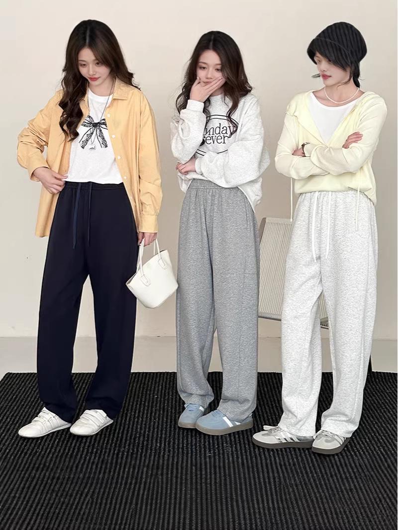

2026 Spring Women s Scythe Pants: Narrow Wide-Leg, Casual, Loose Banana Pants for Spring and Autumn Small светло-серый