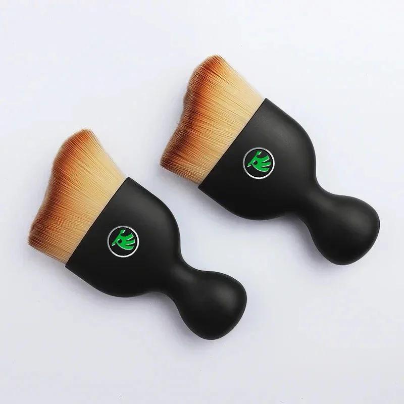 Car Sticker 2025 Hot Car Interior Cleaning Soft Brush Tool Dust Remover For Skoda Fabia Kodiaq Kamiq Superb Yeti Octavia Enyaq R