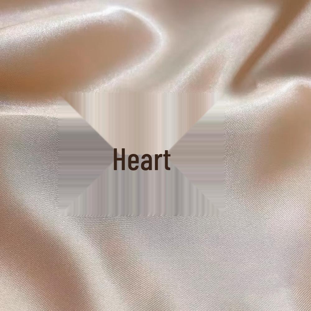 Silver Needle Clover Stud Earrings: Retro Hong Kong Style, Elegant and Fashionable Women's Luxury Jewelry.