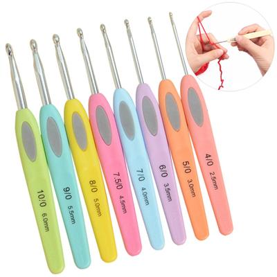 8Pcs Sweater Scarf DIY Crafts Crochet Hooks Plastic Handle Knitting Needles
