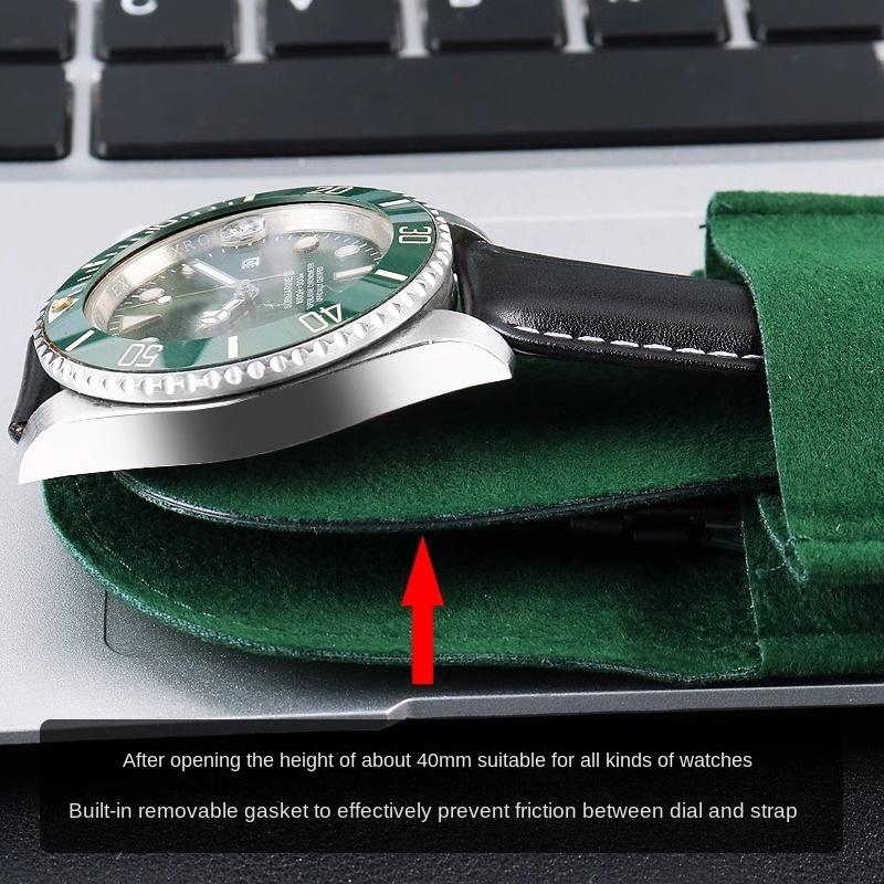 3 colors Portable Watch Bag Gift Shock-proof Press Button Short Velvet Snap Watch Packing Pouch green single storage box