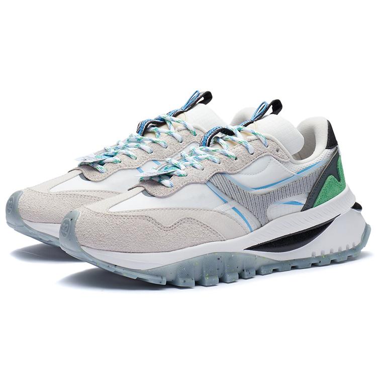 New LiNing Cushioned Slip Resistant Abrasion Resistant Low Top Casual Running Shoes Men's White Sand Gray AGCR445-1