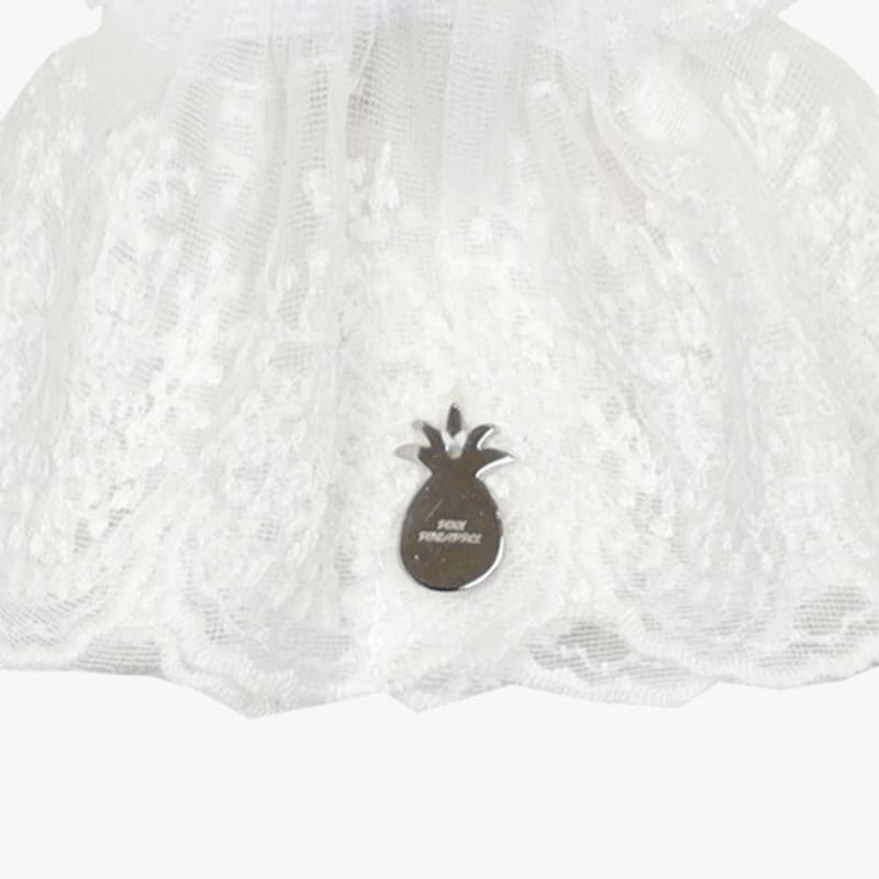PINK PINEAPPLE big LACE LAYERED SCRUNCHIE_WHITE