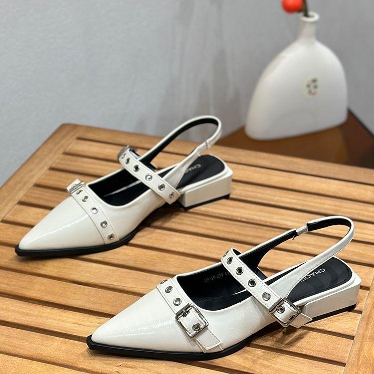 Internet celebrity fairy wind low heel single shoes female 2025 summer new popular pointed flat versatile gentle bag head sandals