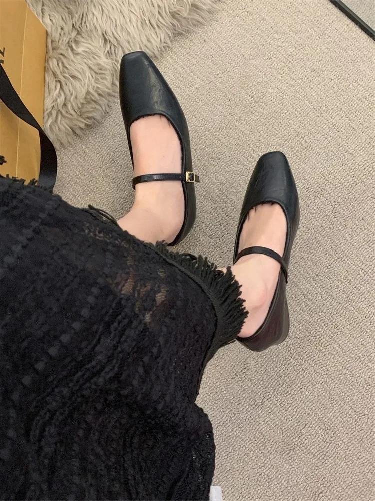Fashion Shallow Shoes Women Vintage Square Toe Flat British Style Oxford Shoe Female Ballet Casual Loafers Brand
