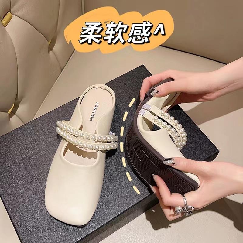

Baotou half slippers women s spring and summer outer wear 2025 new flat-bottomed lazy pearl soft-bottomed fairy wind sandals 35