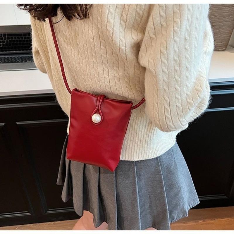 Mini mobile phone bag new shoulder messenger bag small bag sweet out ins women's bag red black A