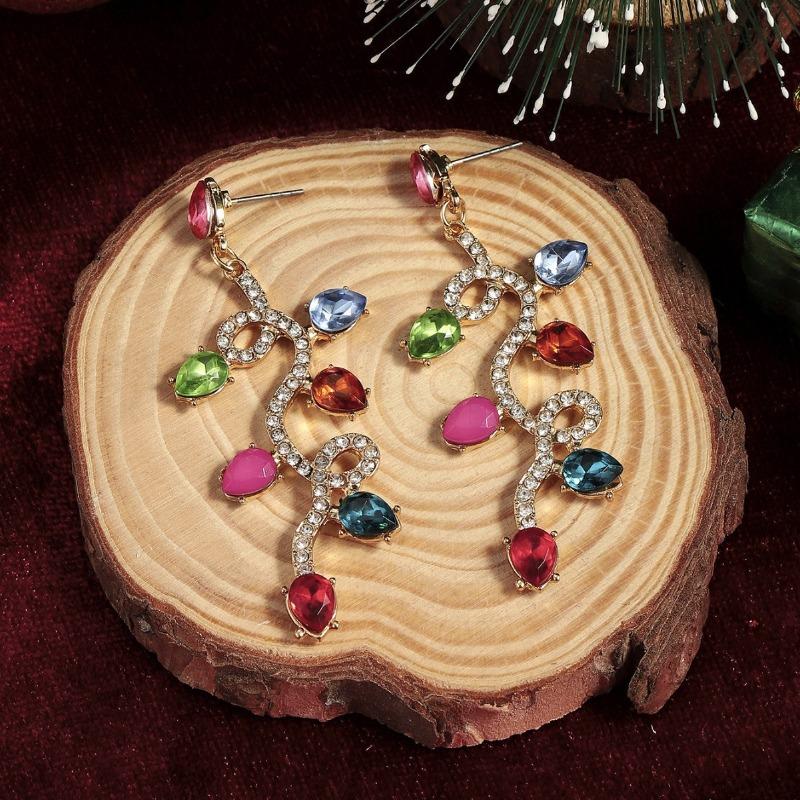 Hot-selling Christmas Hot-picking Ear Ornaments, Exaggerated Long Festive Hollow Simple Christmas Earrings