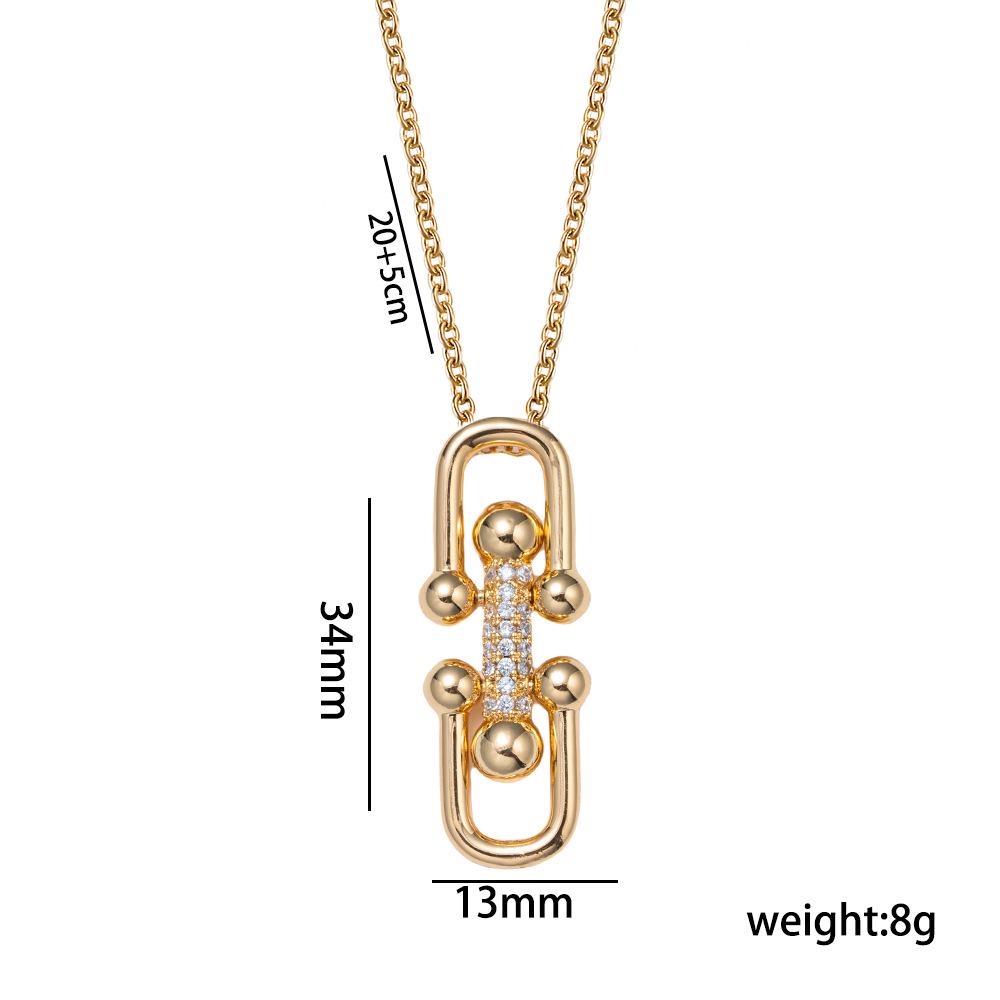 18K Gold Zircon Horseshoe Pig Nose Pendant - Trendy Luxury Design