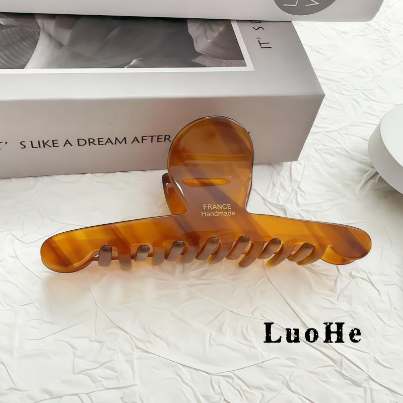 Luohe Jewelry French Acetate Large Claw Clip for Women - Melaard Style High-End Temperament Shark Clip