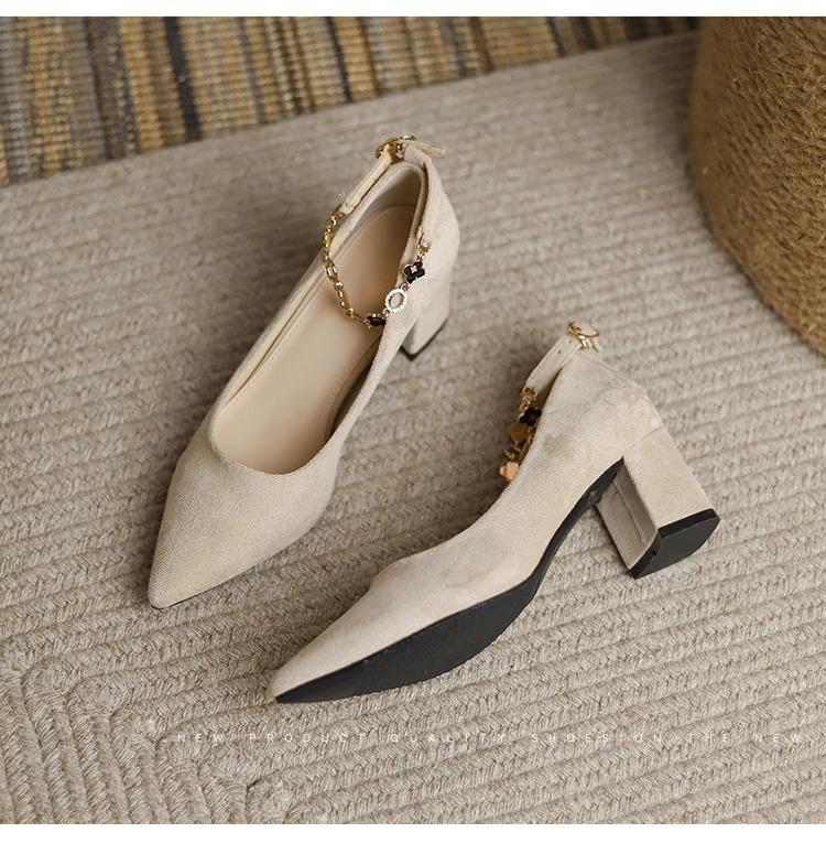 

Туфли на высоком каблуке с одним ремешком, лето и осень 2025, новый дизайн, темпераментный жемчуг, юбка, толстый каблук, средний каблук, одинарные туфли 40