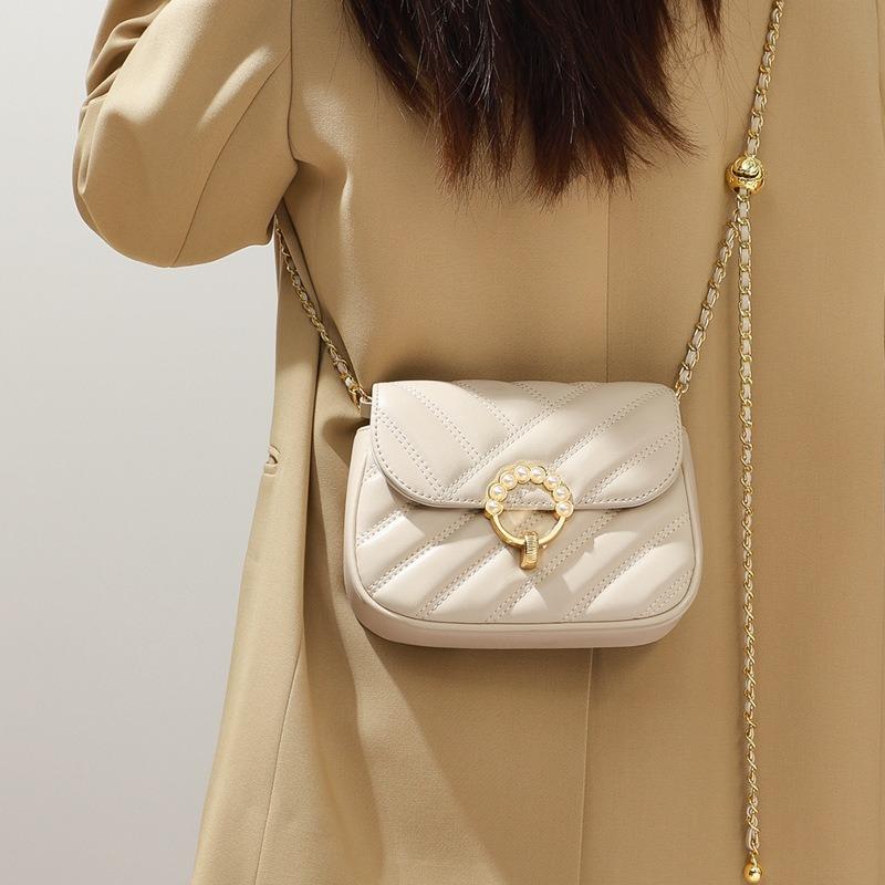 Bag New Messenger Bag Leather Women's Bag Chain Bag Mini Diamond Small Bag Versatile Shoulder Small Square Bag