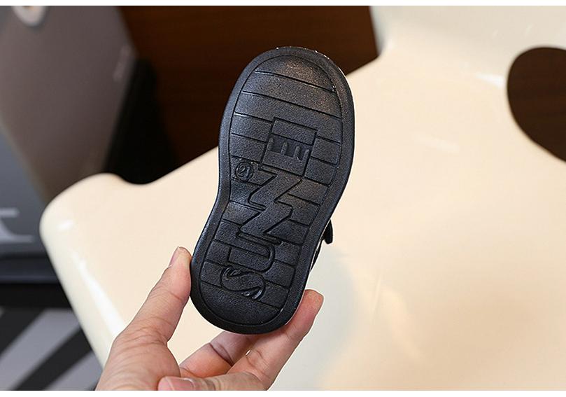 2025 Spring & Autumn Fashion Shoes for Girls and Boys - Trendy Children's Board Shoes