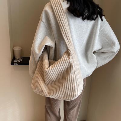 A Corduroy Simple Fashion Shoulder Bag, Large Capacity, Classic Trend, Suitable for All Kinds of Women