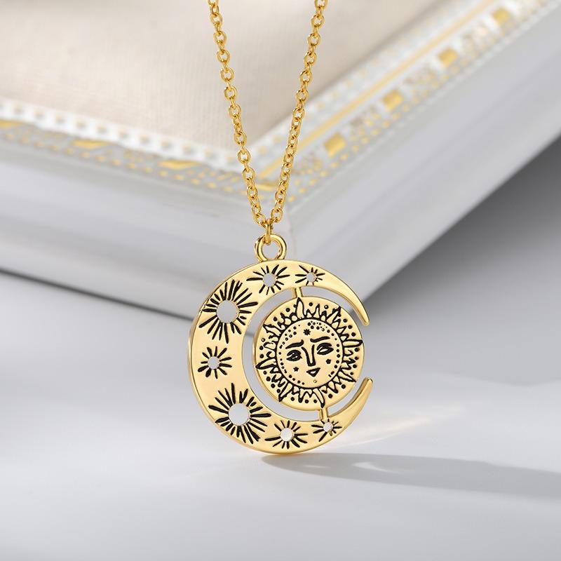 K gold-plated stainless steel simple sun and moon portrait necklace women's daily wear