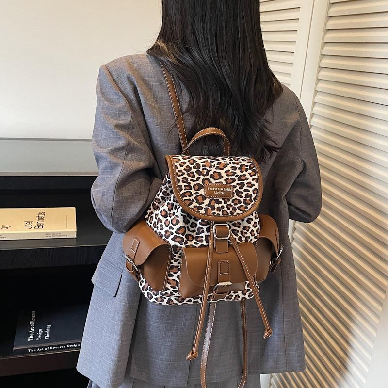 Leopard Print Trendy Cool Backpack Women's Autumn New Retro Fashion Hand Carry Small Backpack Commuting