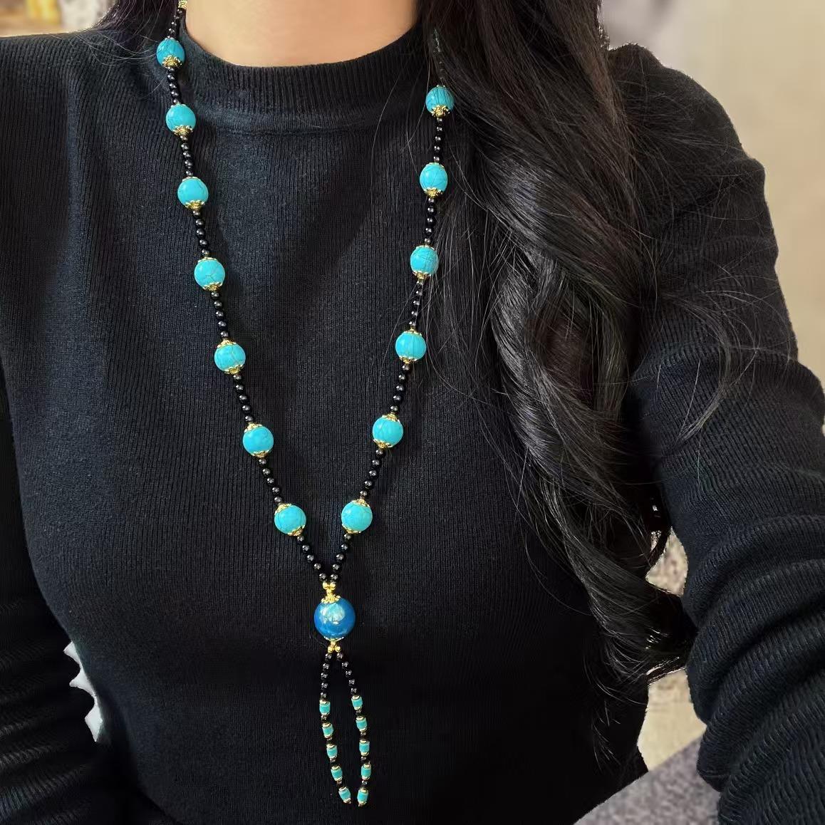 

Vintage Artificial Turquoise Natural Black Agate Sweater Chain Necklace Collarbone Chain