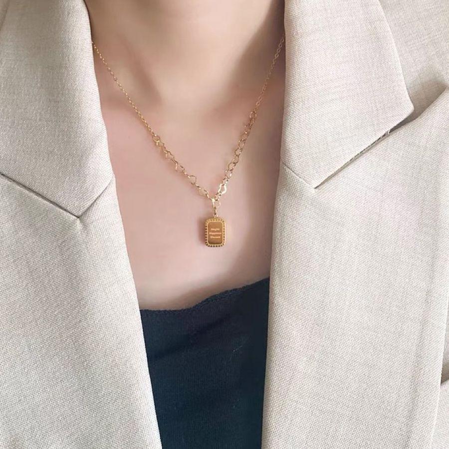 Non-fading Titanium Steel Simple Letter Pendant Necklace for Women – Heart Chain, Cool Style, Internet Celebrity Jewelry