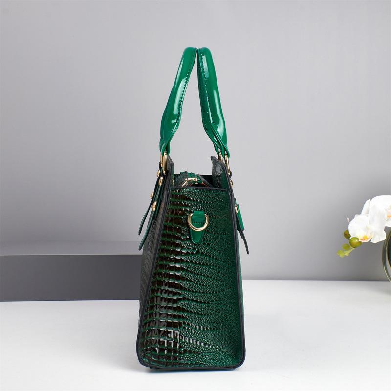 Handbag European and American Atmospheric Styling Child and Mother Bag Crocodile Pattern Fashion Shoulder Bag Two-piece Set