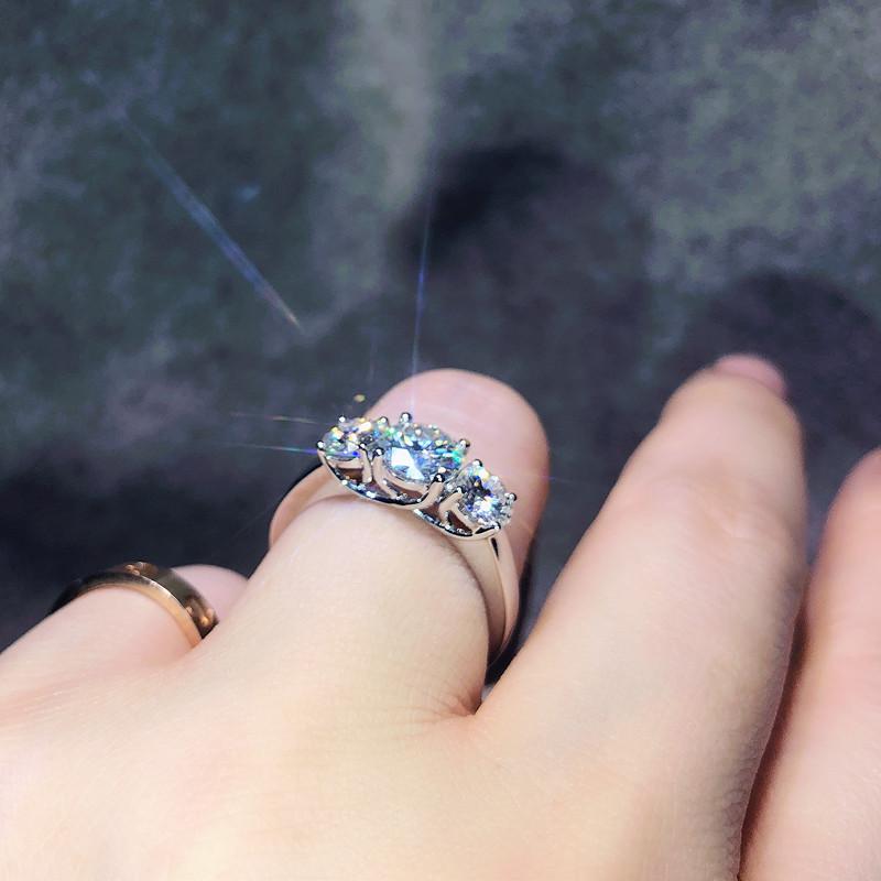 Moissanit Verstellbarer Drei-in-Eins Offener Ring: Acht Herzen, Acht Pfeile Design für Frauen