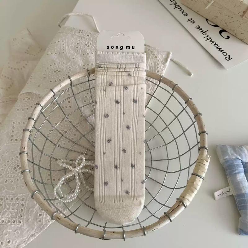 

Женские милые клетчатые носки-гольфы с бантом и двойным фестончатым краем 1 pair кремовый