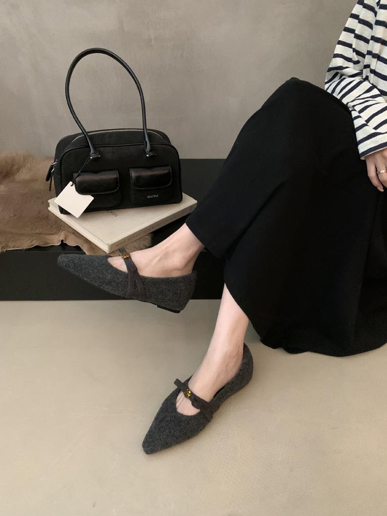 2025 autumn new pointed head with bow inner height commuting temperament women's single shoes