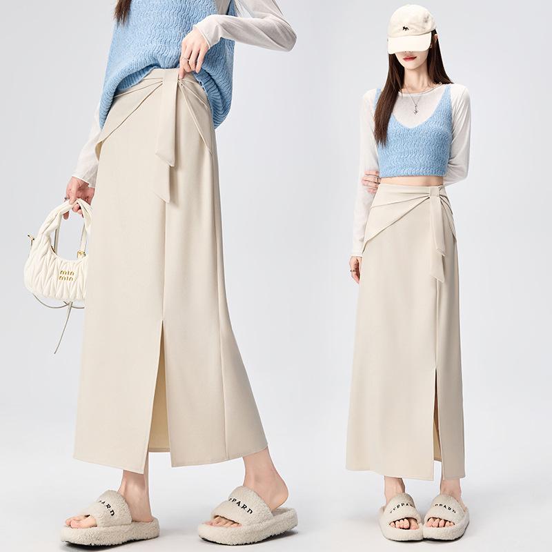 Spring Slimming A-line Slit Skirt: Women's High Waist Hip-hugging Style