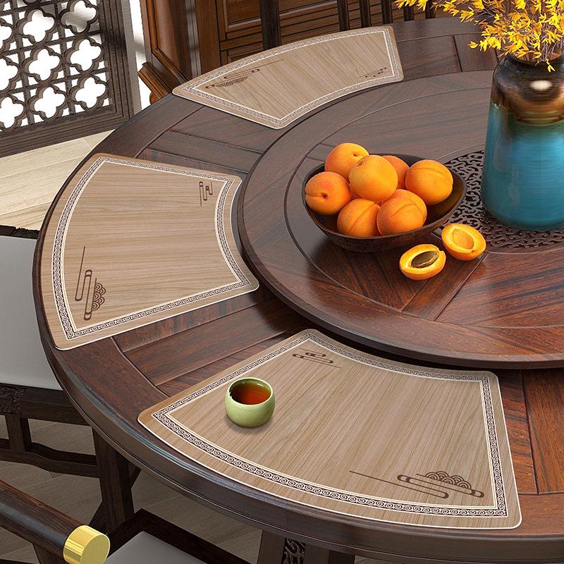 

Веерообразная термостойкая кожаная подставка – Водонепроницаемая, Маслостойкая, Защищающая от ожогов настольная подставка Fan-shaped (30x45 cm)