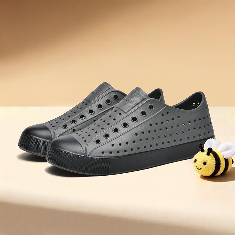 

Unisex Summer Hollow Sandals: Casual Beach & Wading Shoes Size 37