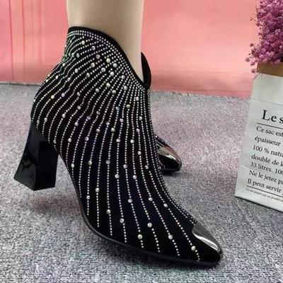 2025 Autumn and Winter New Soft Leather Rhinestone Boots Velvet Pointed Crystal High Heels Thick Heel Fashion Versatile Fashion Boots