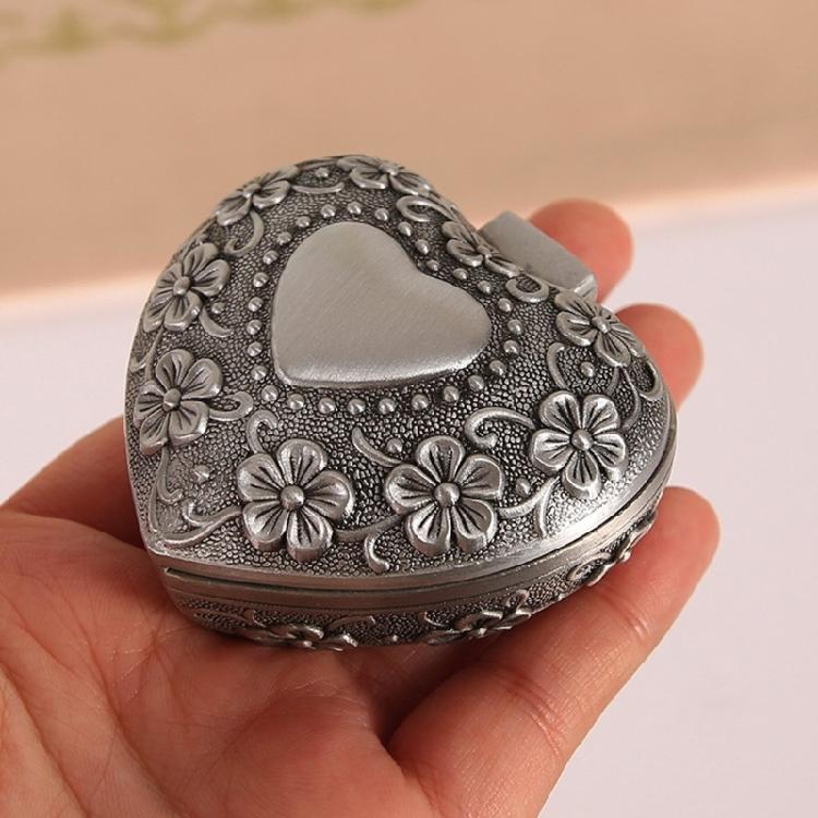 Metal Heart Shape Jewelry Box Ideal For Dresser Top Soft Lined Interior Scratch Prevention Effortless Closure