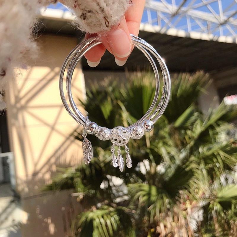 Douyin Weißkupfer-Versilbert Traumfänger Armband: Retro Drei-Ring Hohlfeder Design für Damen