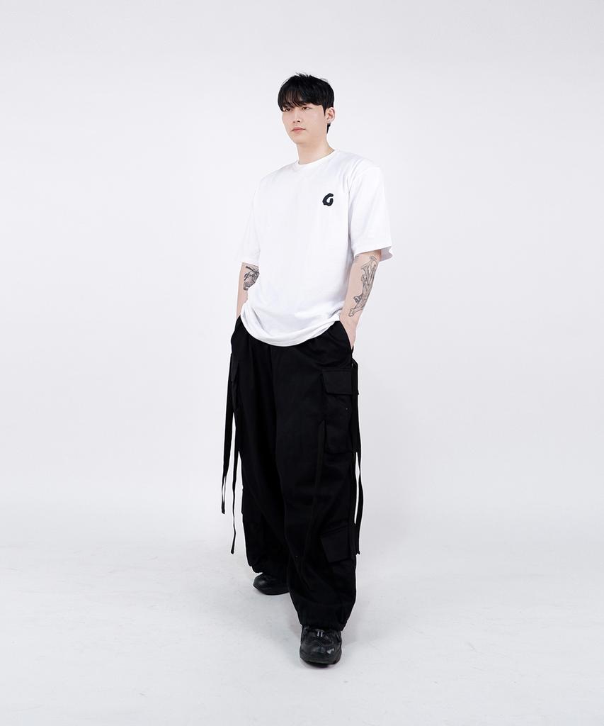 Gupeuopeuseutyudio Gofs Main Logo T-Shirt White (Black)