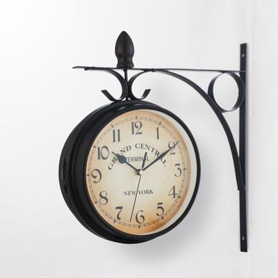 Vintage Wall Clock with Iron Rack Europe Double-sided Battery Operated Living Room Bedroom Indoor Digital Analog Clock Home Decoration