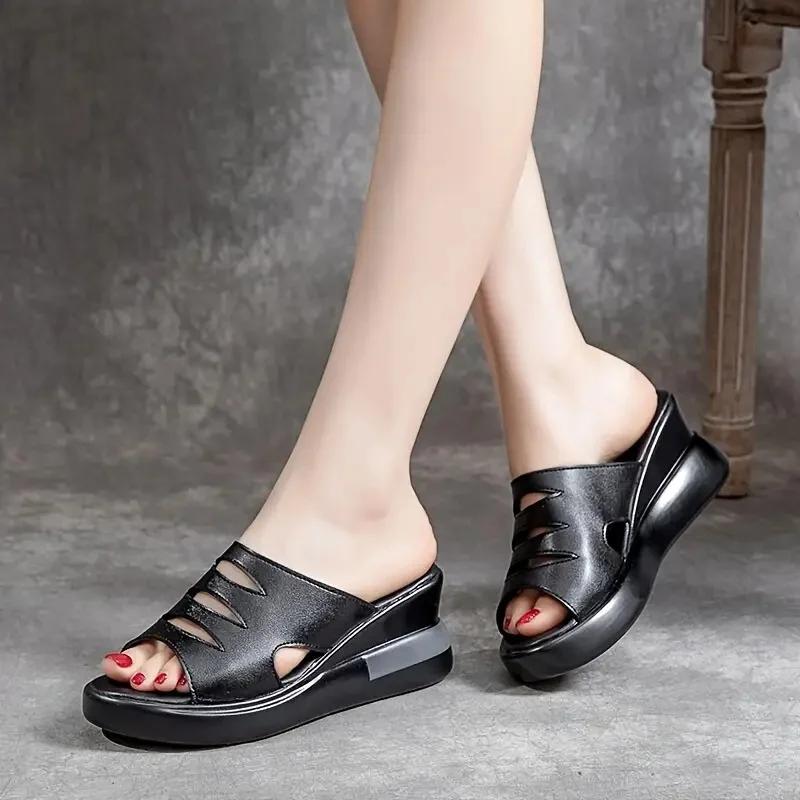 

Fashion Thick Heeled Summer Slippers, Lightweight and Comfortable Sandals, Sloping Heels, Fashionable Perforated Women s Shoes 36