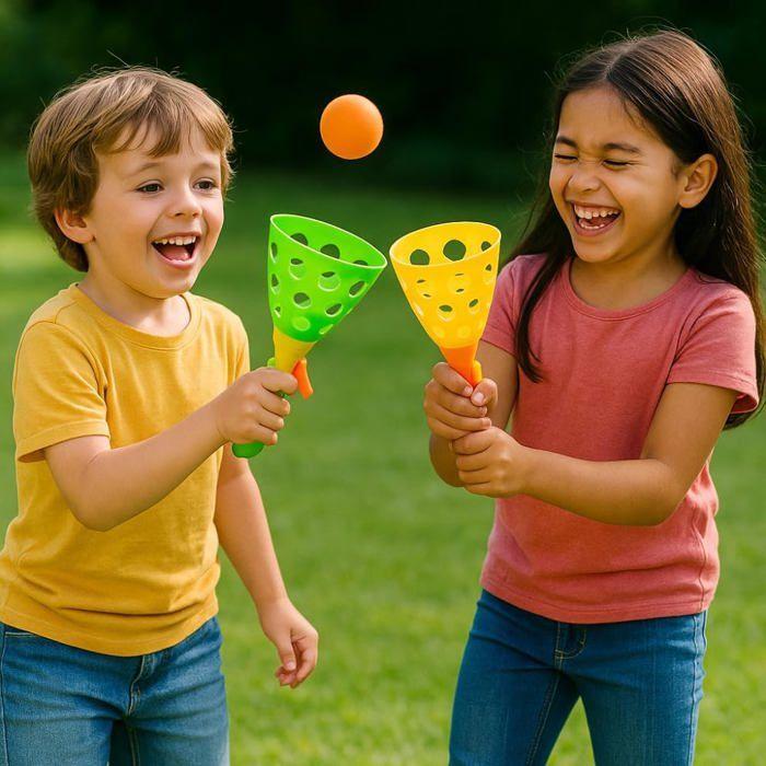 Balení 4 kornoutů na vystřelování míčků 19 cm Dovednostní hra pro děti se 6 míčky v balení Náhodná barva