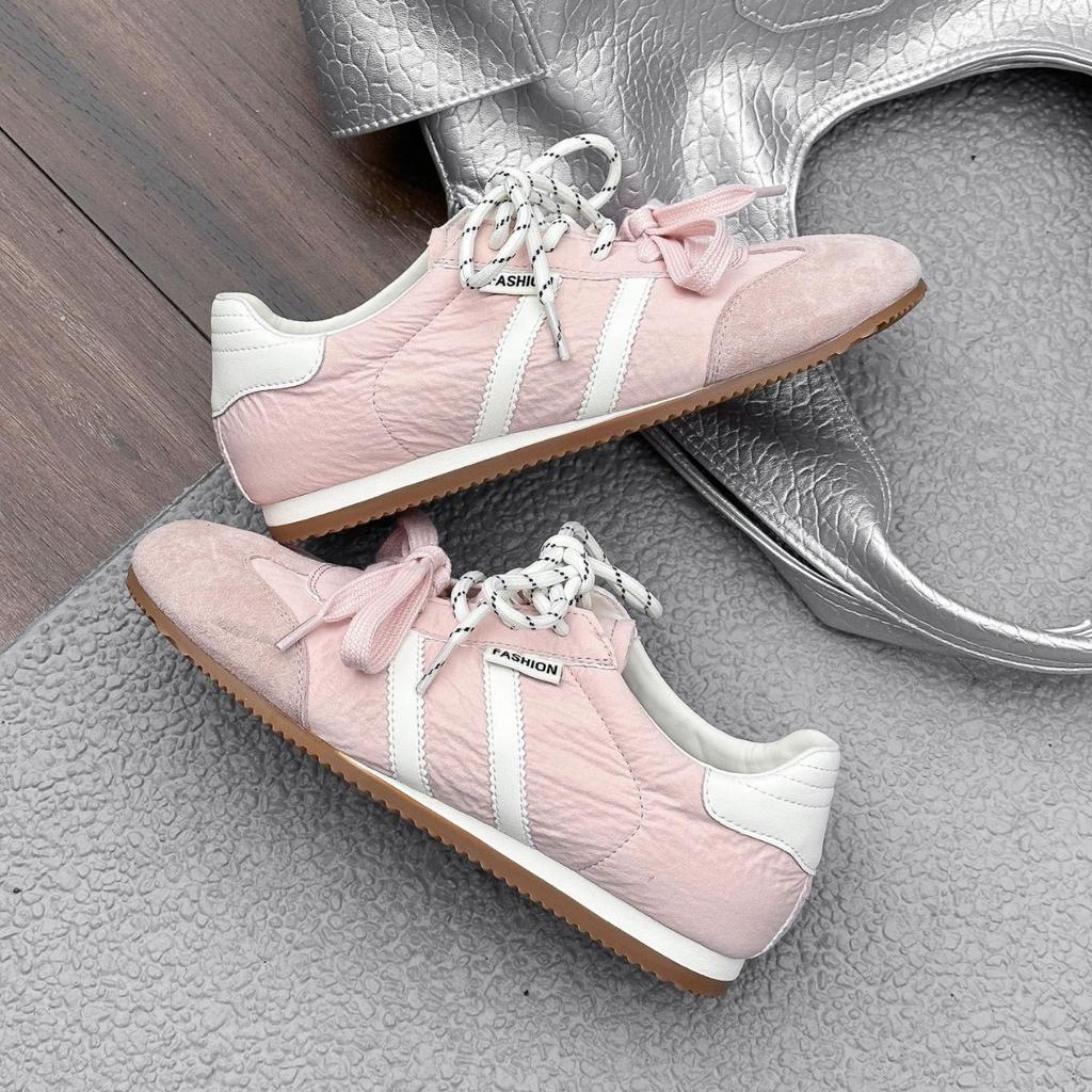 Leather retro German training shoes women's color matching Forrest Gump shoes 2025 new leather breathable soft sole sports casual white shoes