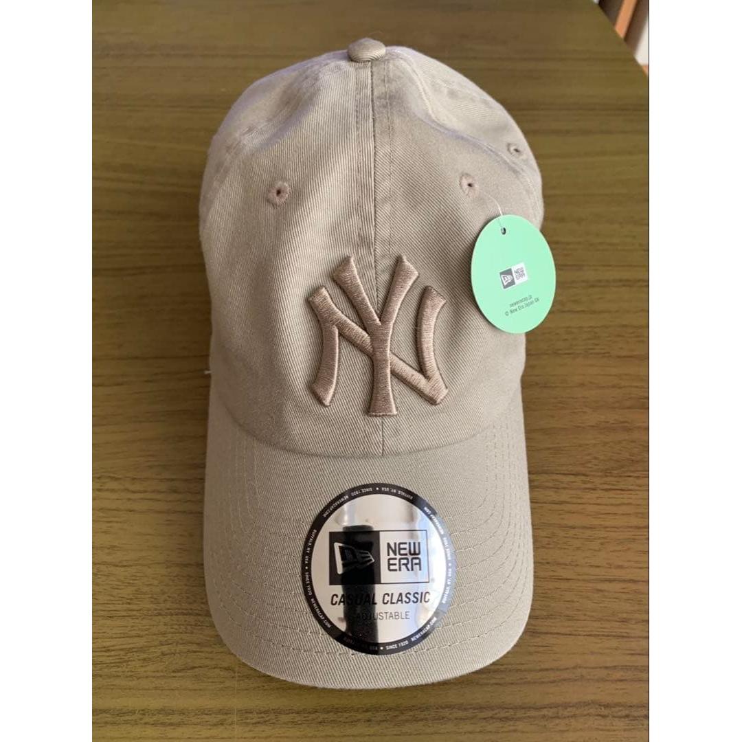 Used New NEW ERA Yankees Cap Beige