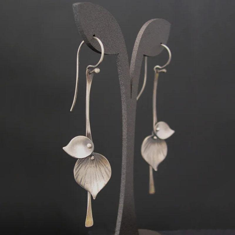 

Vintage Simple Boho Earring for Women Tribal Ethnic Zircon Metal Antique Copper Color Flower Leaves Dangle Earrings