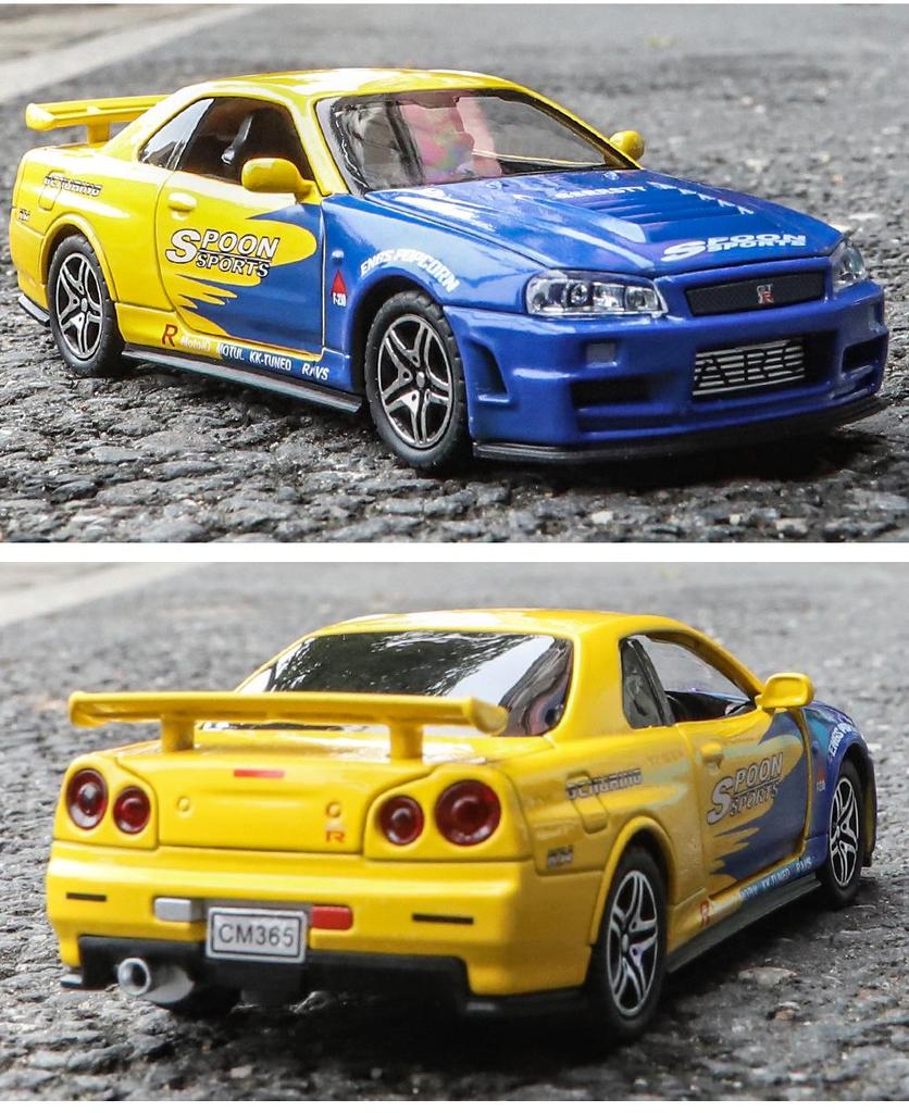 1:32 GTR R34 Low-Rider Sports Car Model with Opening Doors, Four-Wheel Suspension, Alloy Build, Sound and Light, Pull-Back Simulation