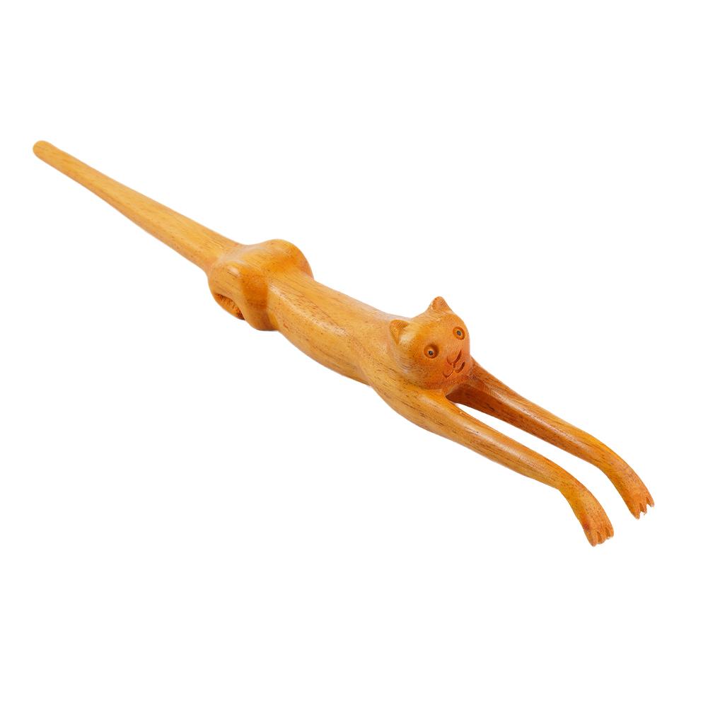 Wood Back Scratcher Portable Cat Shape Massager Tool Itch Relief Design Promotes Blood Circulation Easy to Hold Comfortable Grip