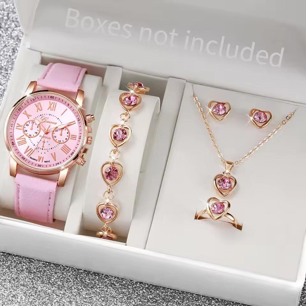 Minimalist And Personalized Women's Jewelry Set