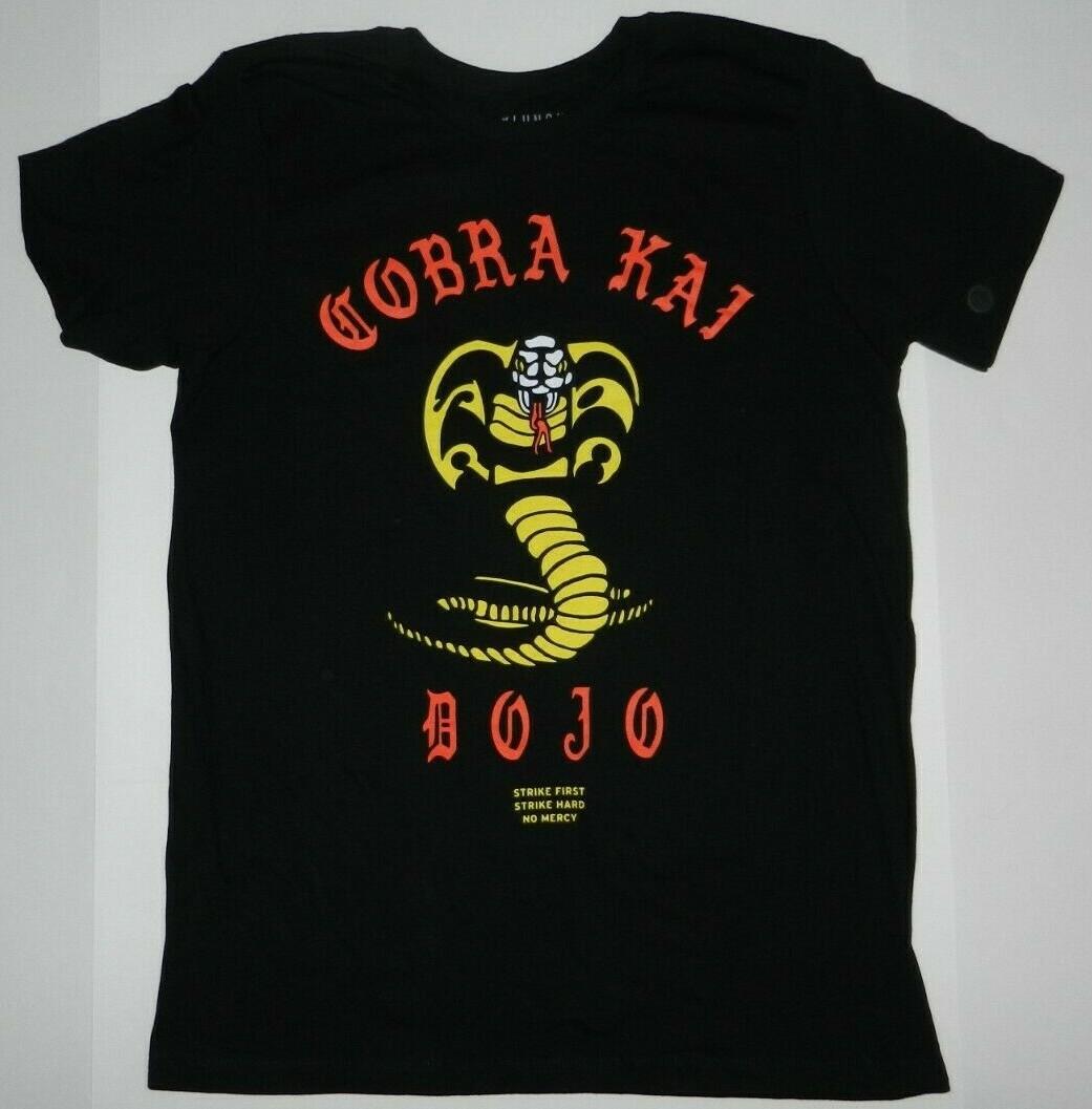 

26 The Karate Kid Cobra Kai Dojo T-Shirt Unisex T-Shirt XXL