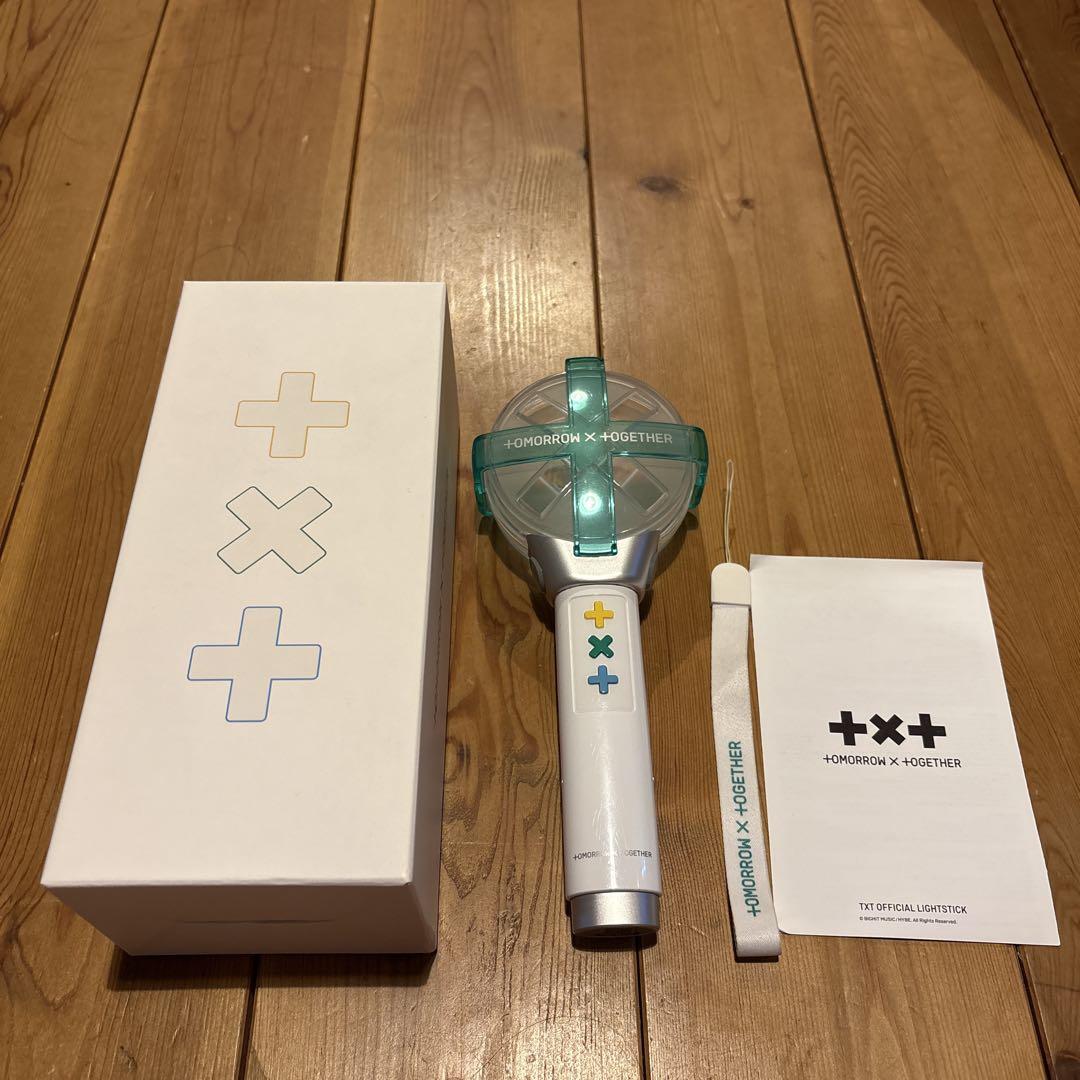 

[USED] TOMORROW X TOGETHER Official Lightstick