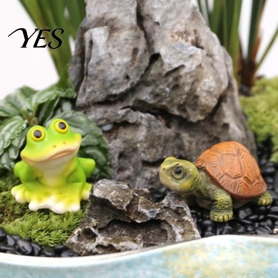 Small Tabletop Garden Decor Mini Resin Frog And Turtle Statues, Micro Landscape Animal Ornaments, Succulents Planter Embellishments Figurines for Pots